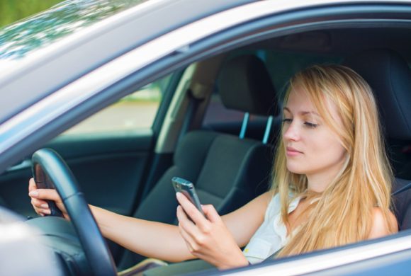The 3 types of distractions that drivers engage in