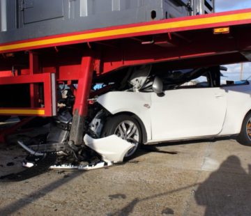 Traffic accident involving three semis injures motorists on Tennessee highway